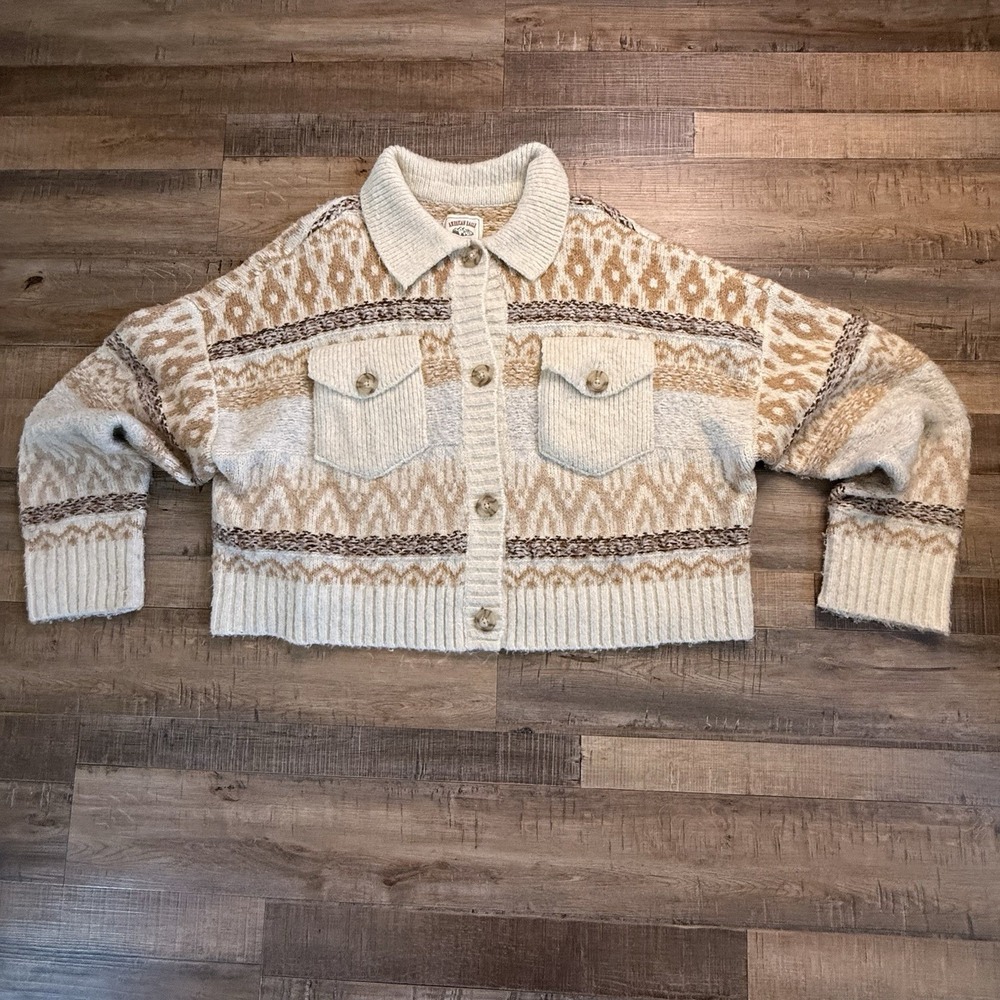 AMERICAN EAGLE cropped Collared Fair Isle sweater sz‎ large Button Pockets